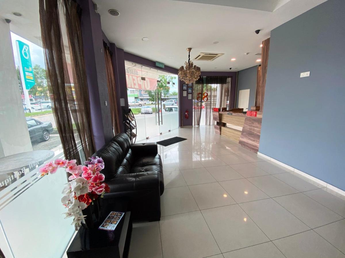 Bluebell Hotel 스쿠다이 외부 사진