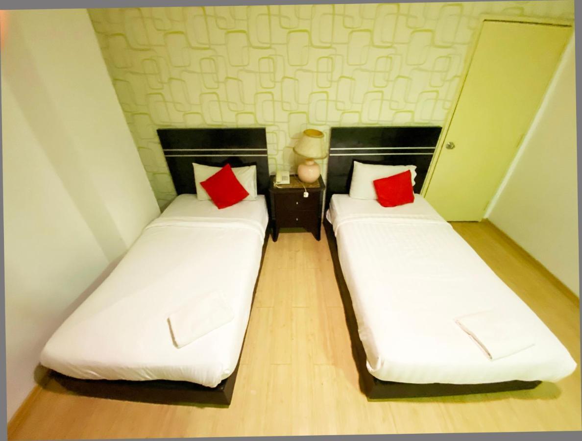 Bluebell Hotel 스쿠다이 외부 사진