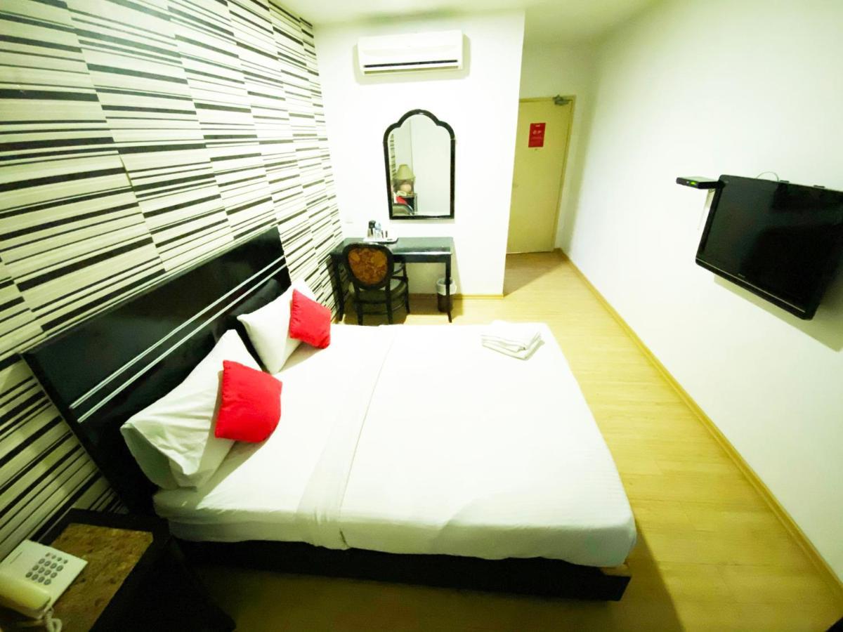 Bluebell Hotel 스쿠다이 외부 사진